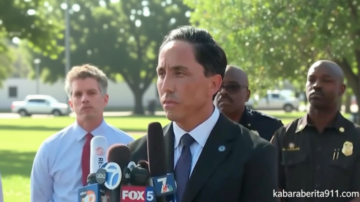 Momen Warga Protes Wali Kota San Diego Usai Penembakan di Masjid