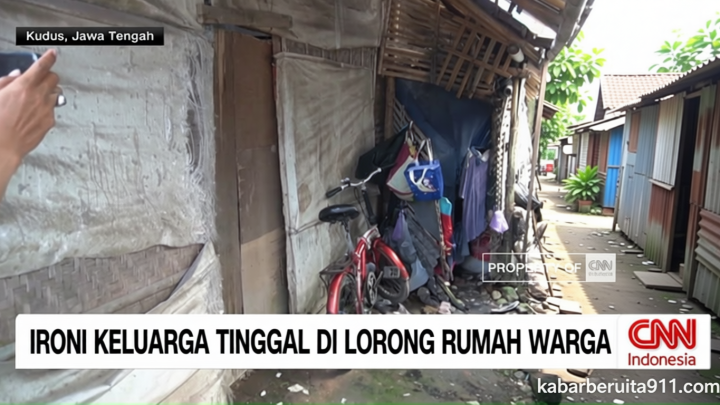 VIDEO: Ironi Keluarga Tinggal di Lorong Rumah Warga