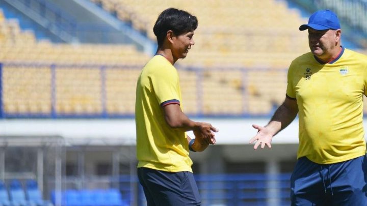 Key Discussion: Bojan Menangis Saat Sampaikan Mundur dari Persib