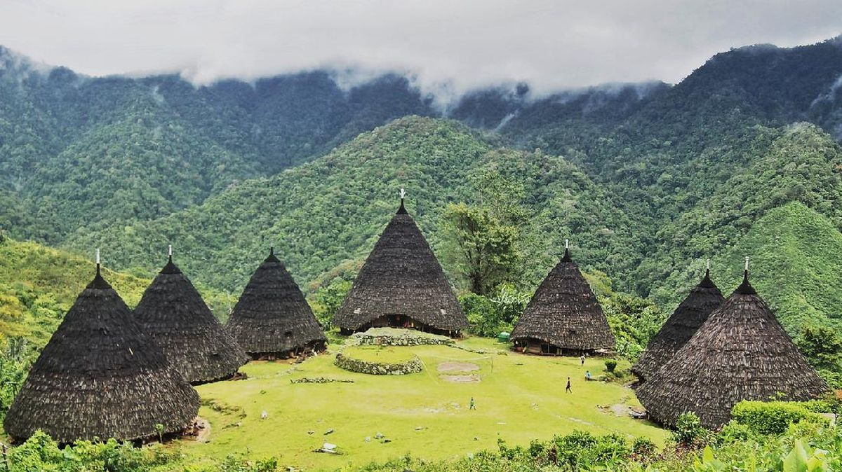 desa-wae-rebo-di-ruteng-ntt_169