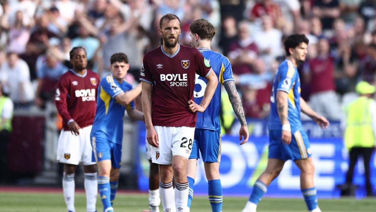 fbl-eng-pr-west-ham-leeds-1779660848162_169