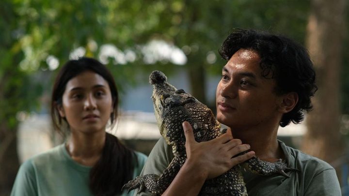 Key Issue: Review Film: Crocodile Tears
