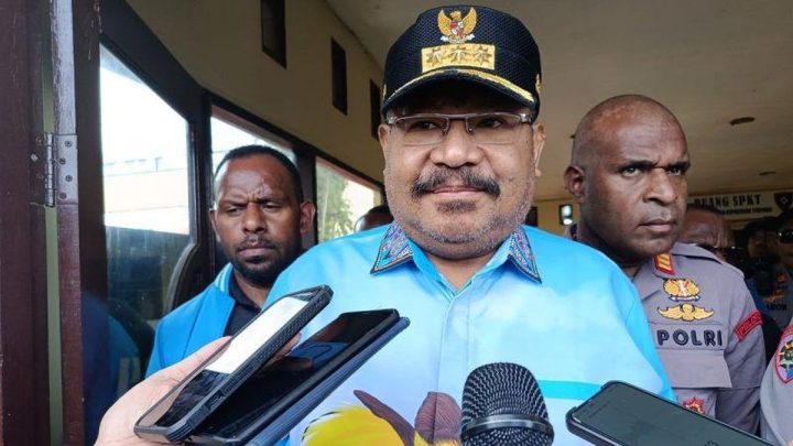 Solution For: Dituding Perkeruh Suasana di Wamena, Gubernur John Tabo Lapor Polisi