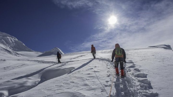 Special Plan: Musim Everest 2026 Dibuka: Serac Jadi Ancaman Maut yang Intai Pendaki