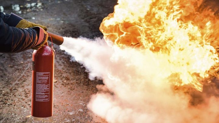 Kebakaran Coffee Shop di Mal Jaksel – 1 Orang Alami Luka Bakar