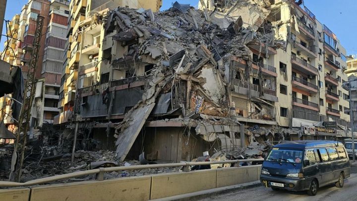 FOTO: Israel Bombardir Lebanon – Komandan Senior Hizbullah Tewas