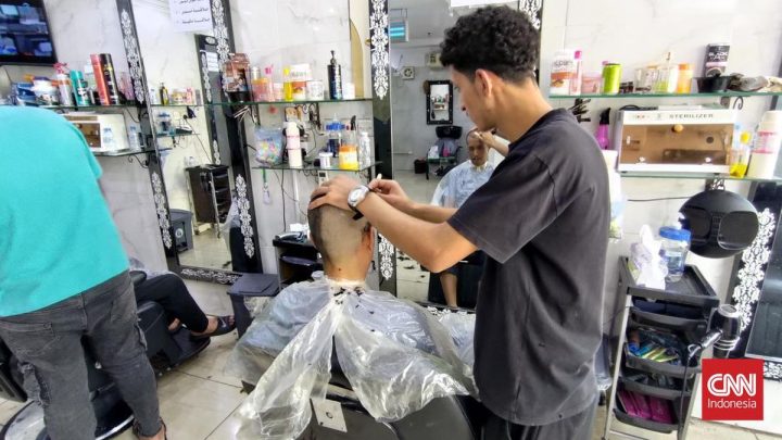 Special Plan: Arab Saudi Perluas Layanan Cukur Rambut Gratis 24 Jam, Ini Lokasinya