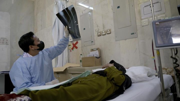 Solving Problems: Timwas DPR Sebut Petugas Kesehatan-Fasilitas Medis Haji Belum Ideal