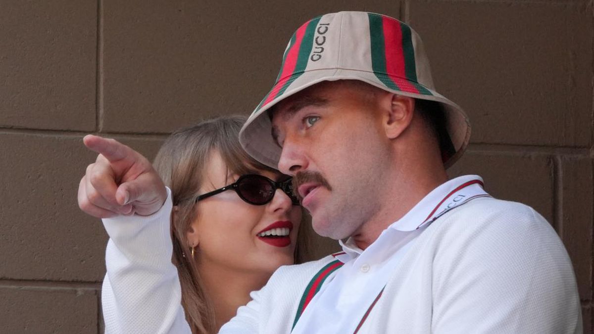 momen-mesra-taylor-swift-bersama-travis-kelce-hingga-resmi-tunangan-1756275378853_169