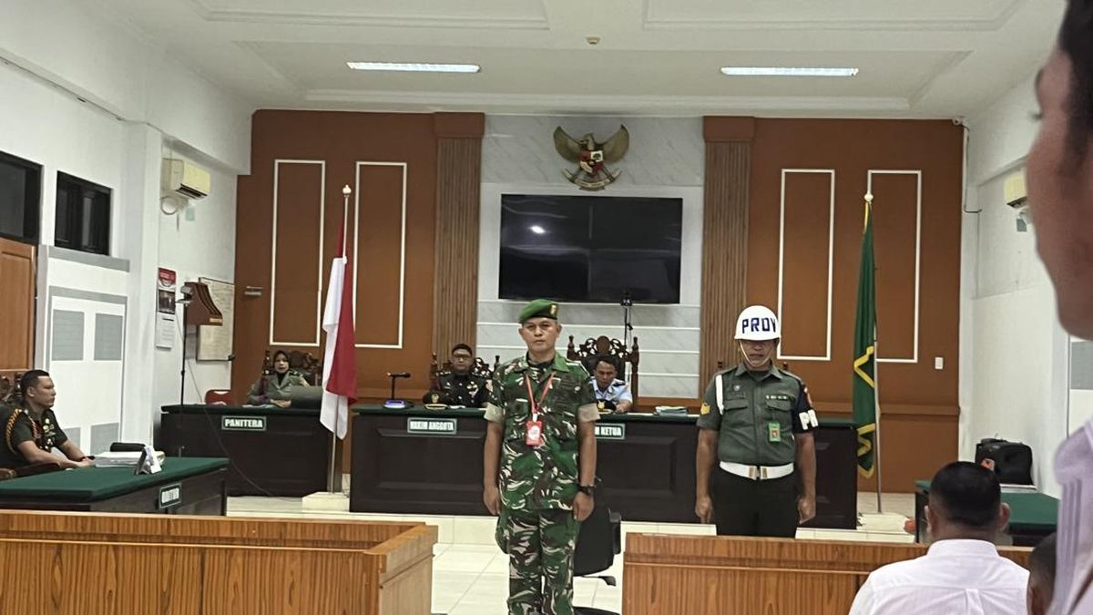 oknum-tni-yang-aniaya-pelajar-smp-hingga-tewas-di-medan-divonis-10-bulan-bui-1761013789868_169