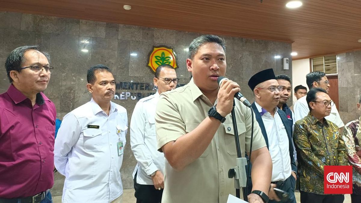 petani-teriak-ke-kementerian-pertanian-harga-sawit-turun-usai-pengumuman-bumn-ekspor-1779785370171_169