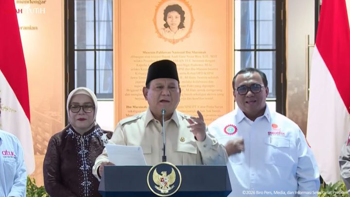 Key Strategy: Prabowo Puji Prestasi Mentan, Beri Candaan Anak Petani: Di Sawah Terus