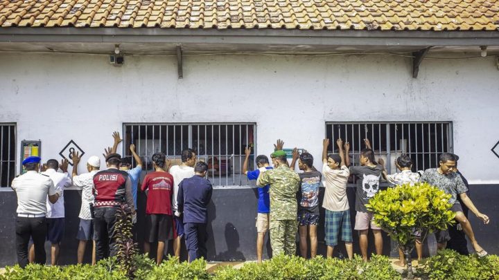 New Policy: FOTO: Razia Narkoba di Lapas Digelar Rutin