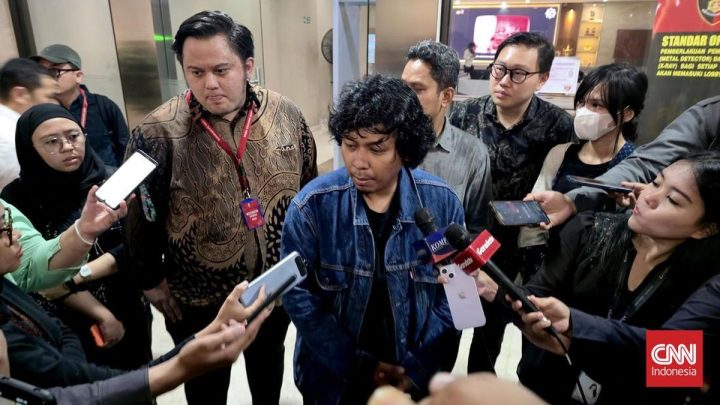 Latest Program: Bareskrim Limpahkan Laporan TAUD soal Kasus Air Keras ke Polda Metro
