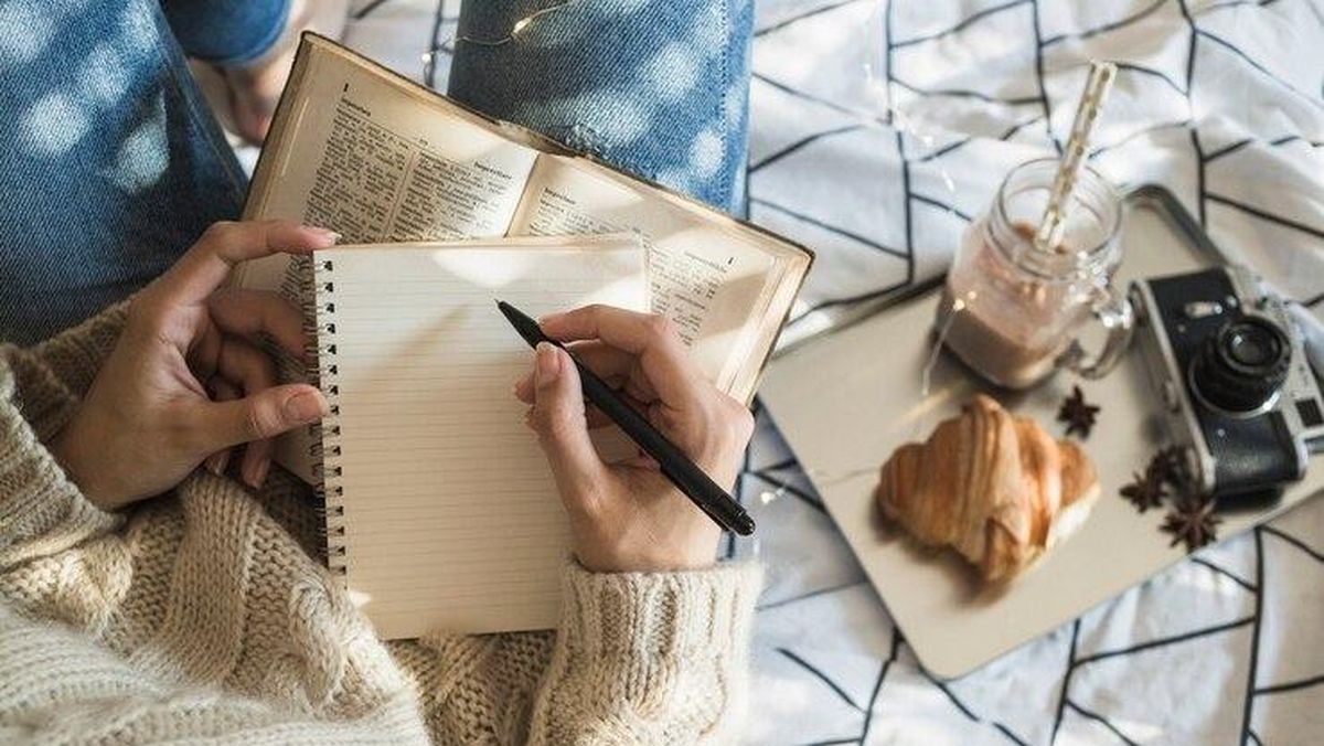 tentukan-jenis-journalingfoto-freepikcom_169