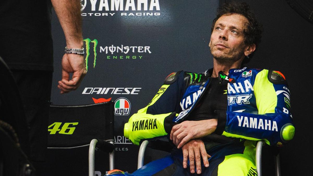 valentino-rossi-jajal-lintasan-sirkuit-mandalika-1770022698626_169