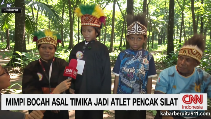 Solving Problems: VIDEO: Mimpi Bocah Asal Timika Jadi Atlet Pencak Silat