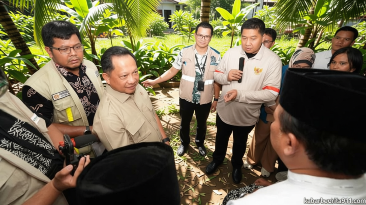 Special Plan: Banyak RTLH, Mendagri Cek Penerima Bantuan Bedah Rumah di Jaktim