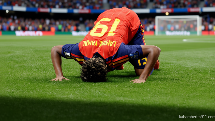 Sujud Syukur Lamine Yamal usai Cetak Gol Pertama di Piala Dunia