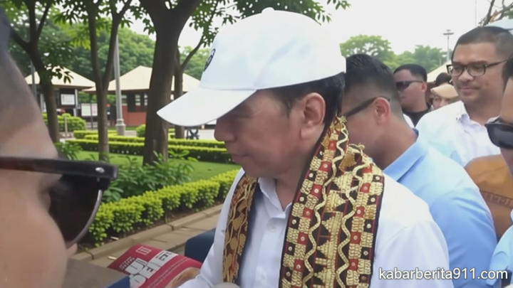 VDEO: Safari Politik – Jokowi Hadiri Festival UMKM