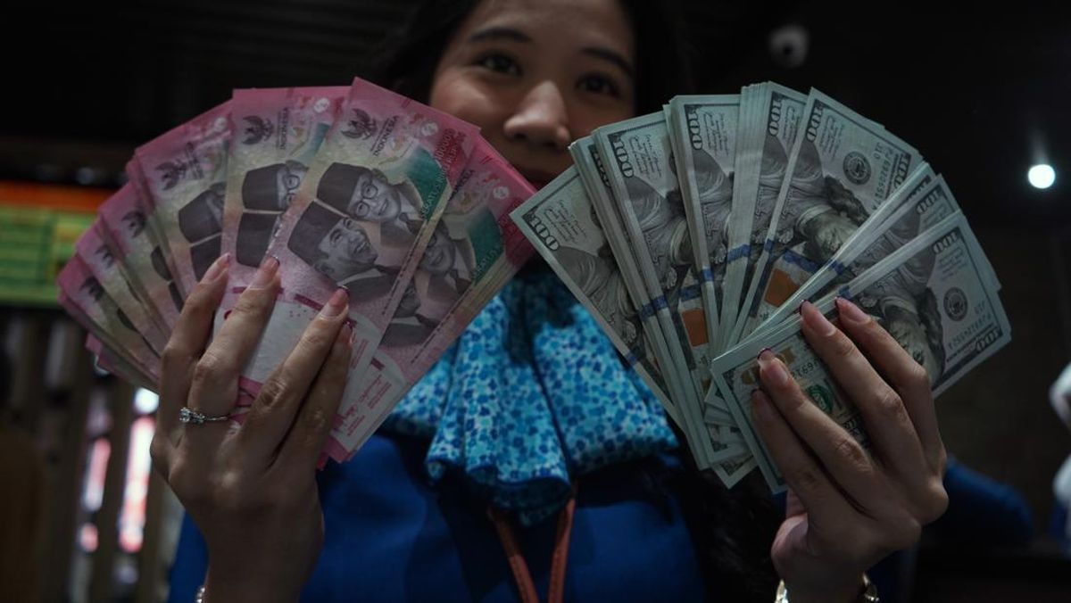 bi-batasi-pembelian-dolar-amerika-serikat-1779275705311_169