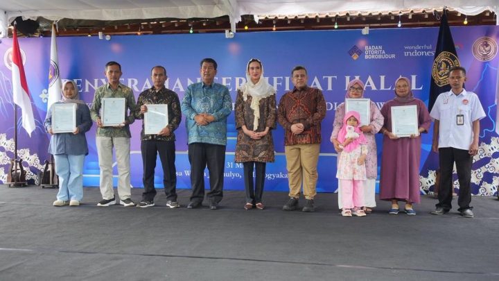 New Policy: Kemenpar Apresiasi BPJPH Sedia 31.548 Sertifikat Halal UMK Desa Wisata