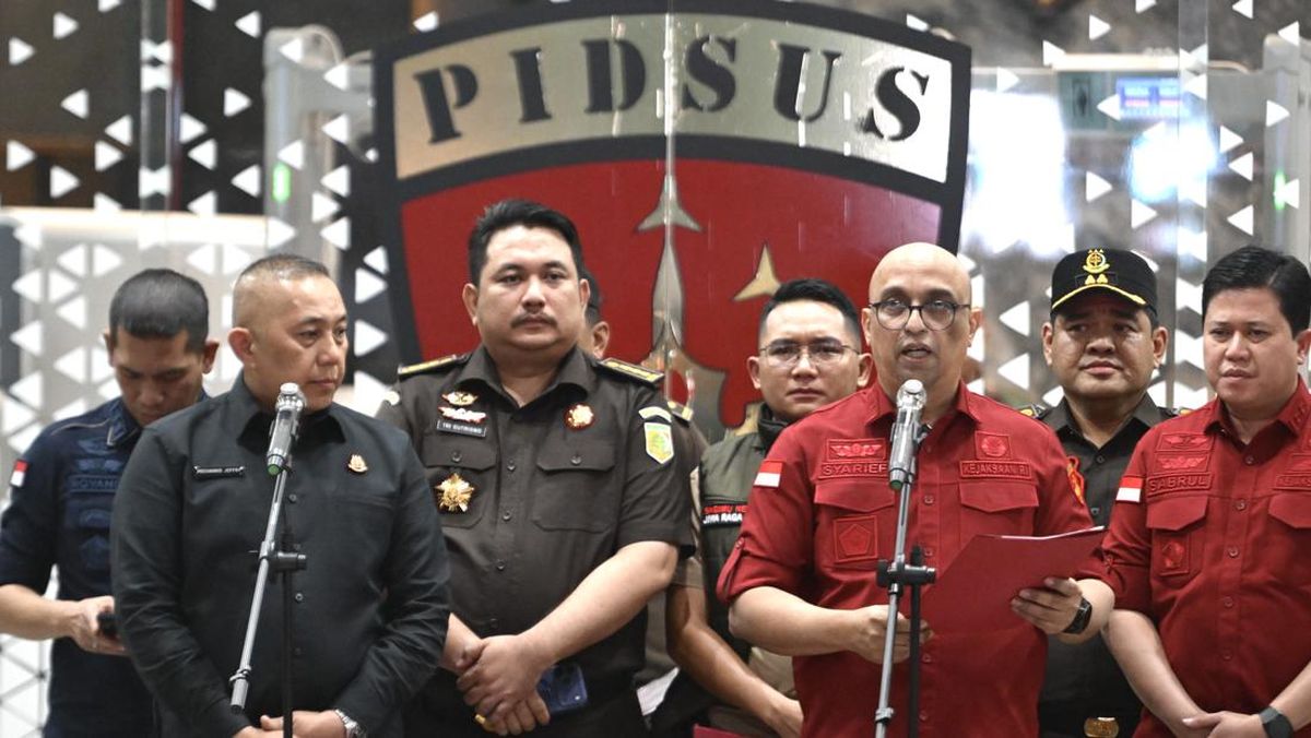 kejagung-tahan-mantan-pimpinan-bgn-1780488271865_169