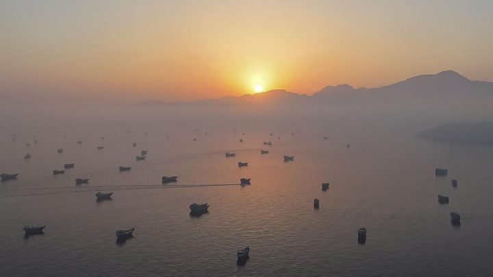 FOTO: AS-Iran Sepakat Damai, Selat Hormuz Bersiap Dibuka Lagi