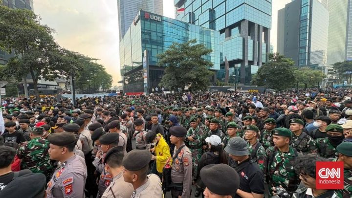 Latest Program: Koalisi Sipil Protes TNI-Komcad Kawal Unjuk Rasa, Polisi Buka Suara