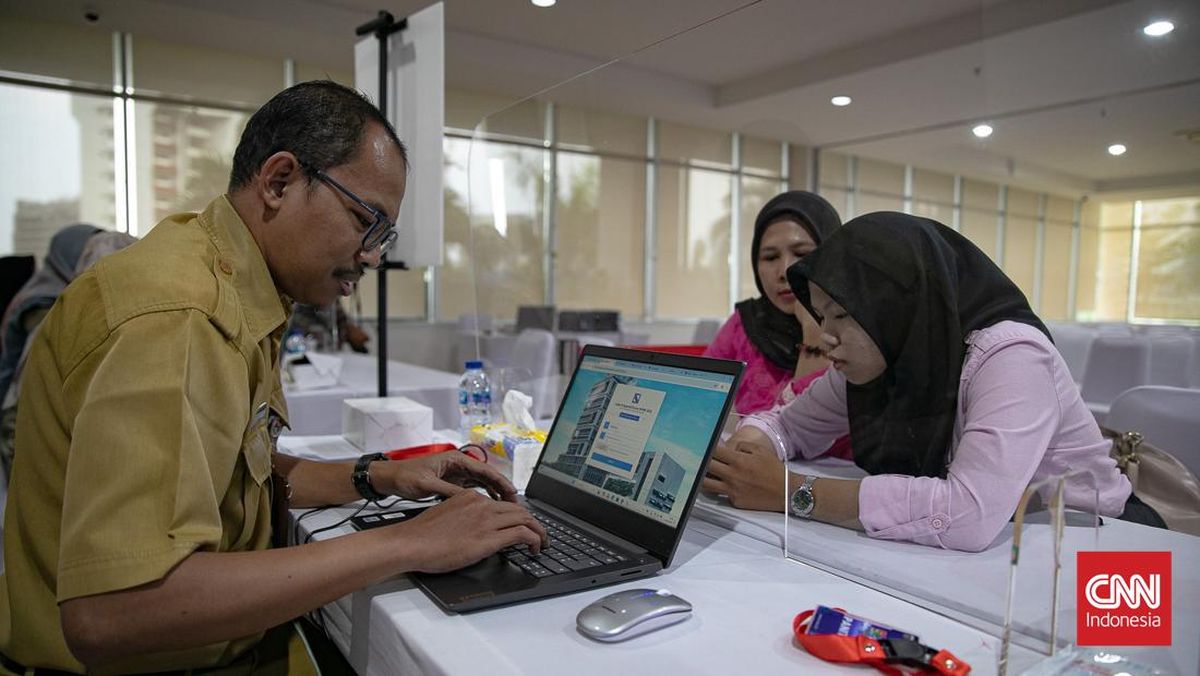 melihat-posko-layanan-informasi-seleksi-penerimaan-murid-baru-1748940817261_169