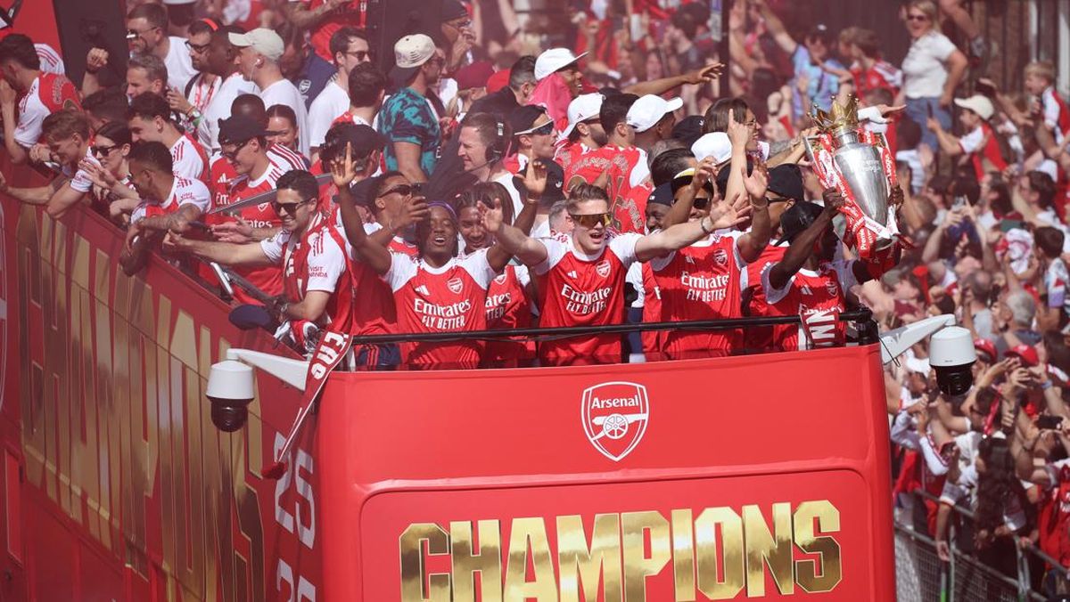 parade-juara-arsenal-1780274400076_169