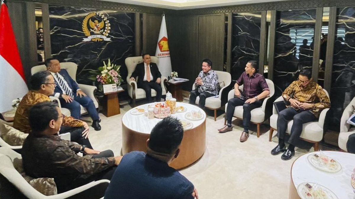 pimpinan-dpr-gelar-pertemuan-bersama-bank-himbara-bpjs-perusahaan-asuransi-bumn-1780975455062_169