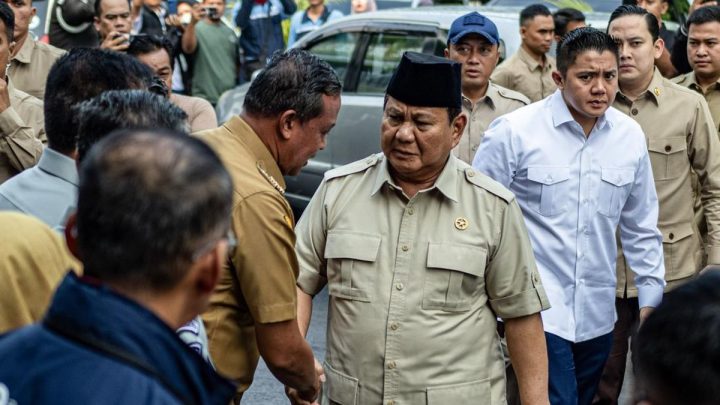 Special Plan: Prabowo Perintahkan Teddy Sisir Gedung Negara Buat Sekolah Rakyat