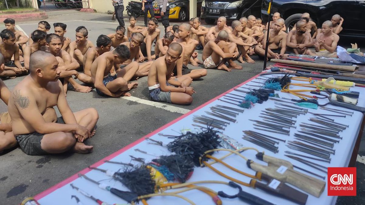 40-anggota-geng-motor-ditangkap-saat-akan-menyerang-di-makassar-1_169