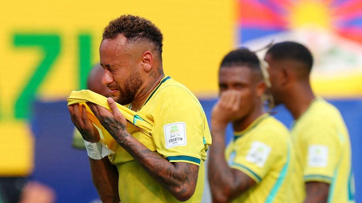 air-mata-neymar-warnai-pengumuman-pensiun-dari-timnas-brasil-1783327977930_169