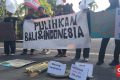 Latest Program: Aksi Massa Bali Kritik Kebijakan Tak Prorakyat, Teatrikal-Pukul Kulkul