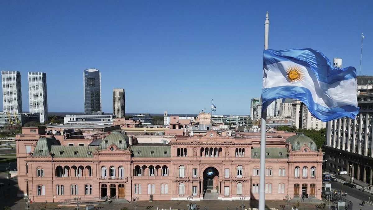 argentina-government-presidency-casa-rosada-feature_169