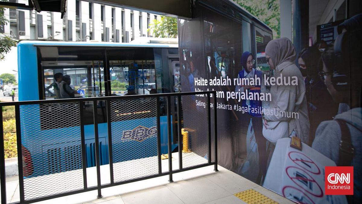 halte-jaga-jakarta-saksi-bisu-agustus-kelabu-1757312624667_169