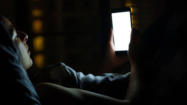 Facing Challenges: Kebanyakan Screen Time? Hati-Hati Kena Popcorn Brain