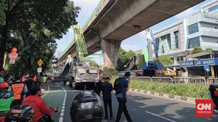 Transjakarta Koridor ‘Jalur Langit’ Dialihkan Imbas Pembongkaran JPO