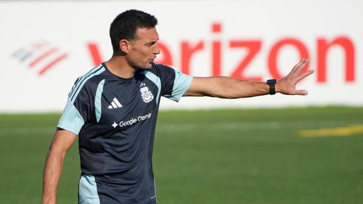 Scaloni Akui Argentina Beruntung karena Swiss Dapat Kartu Merah