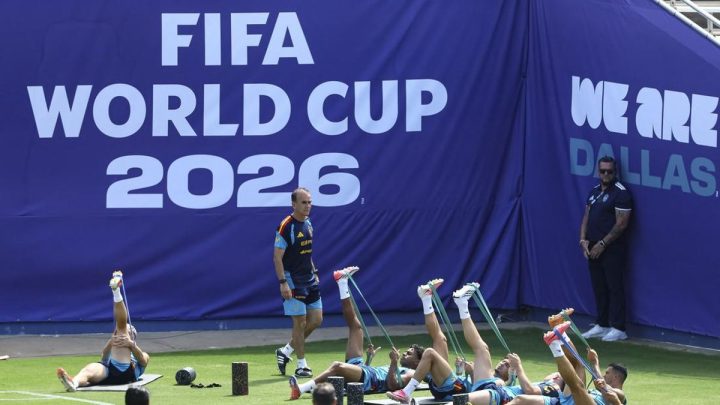FOTO: Spanyol Incar ‘Hattrick’ Kemenangan Lawan Prancis