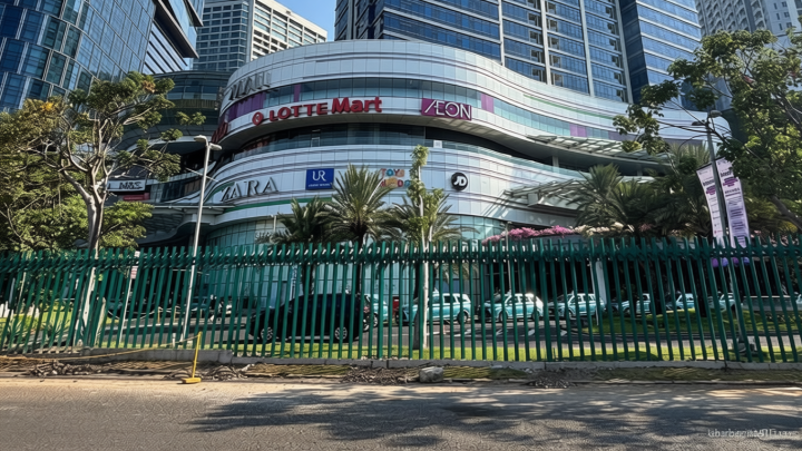 Pengusaha Bongkar Alasan Mal Pasang Pagar Tinggi