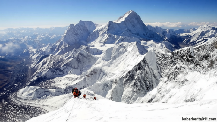 Nirmal, Pendaki Dunia Modern Ternama Asal Nepal Tewas di Pakistan