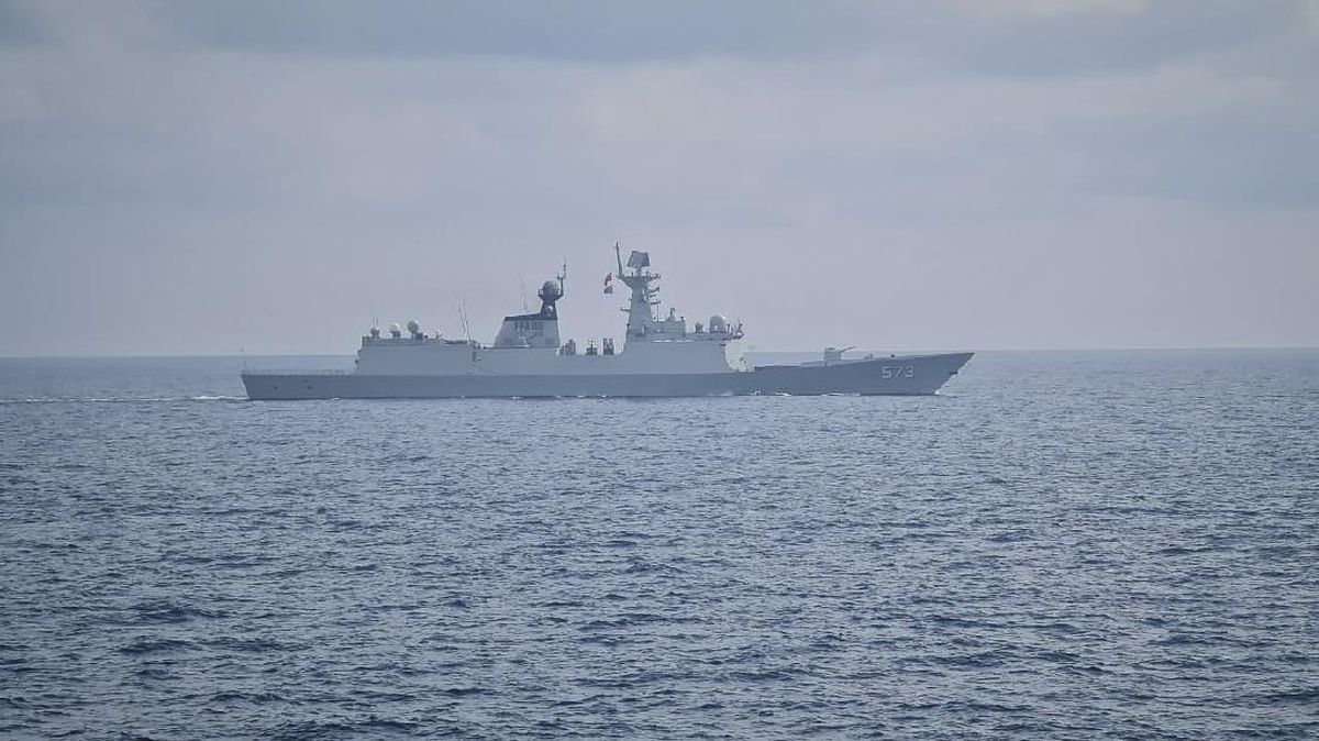 china-indonesia-latihan-kapal-perang-3_169