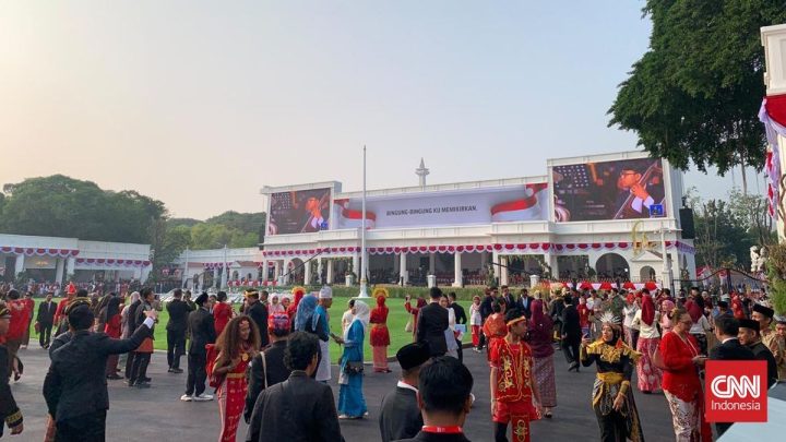 Masyarakat Mulai Padati Istana Merdeka Ikuti Upacara HUT ke-81 RI