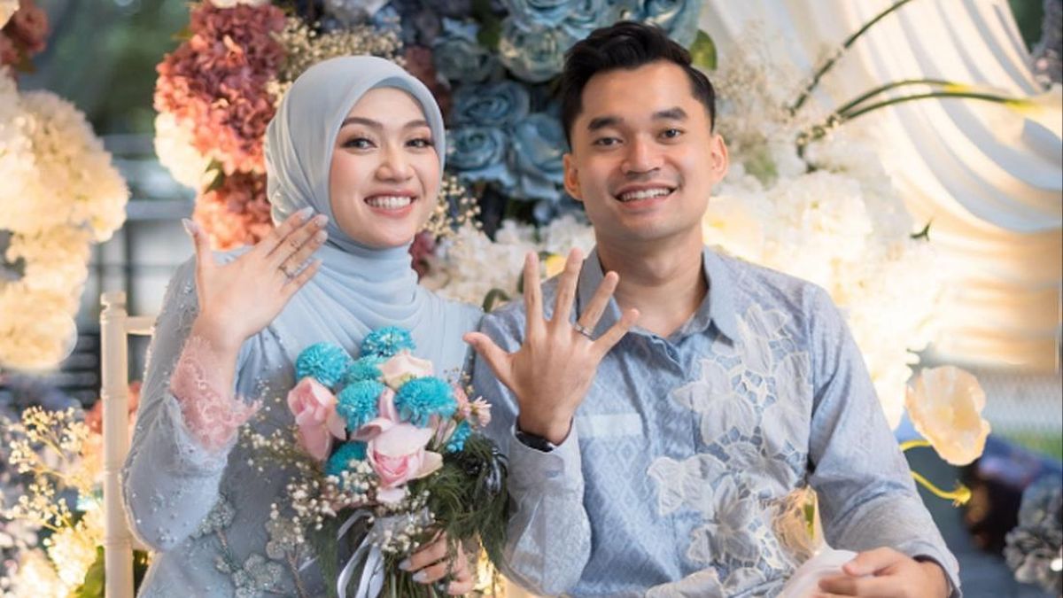 leo-rolly-carnando-dan-indah-cahya-sari-jamil-1786030526572_169