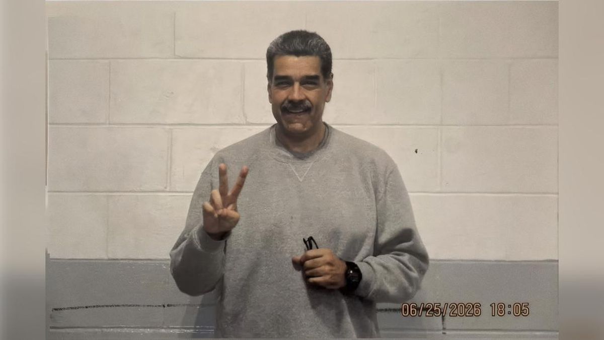 nicolas-maduro-1788181036783_169