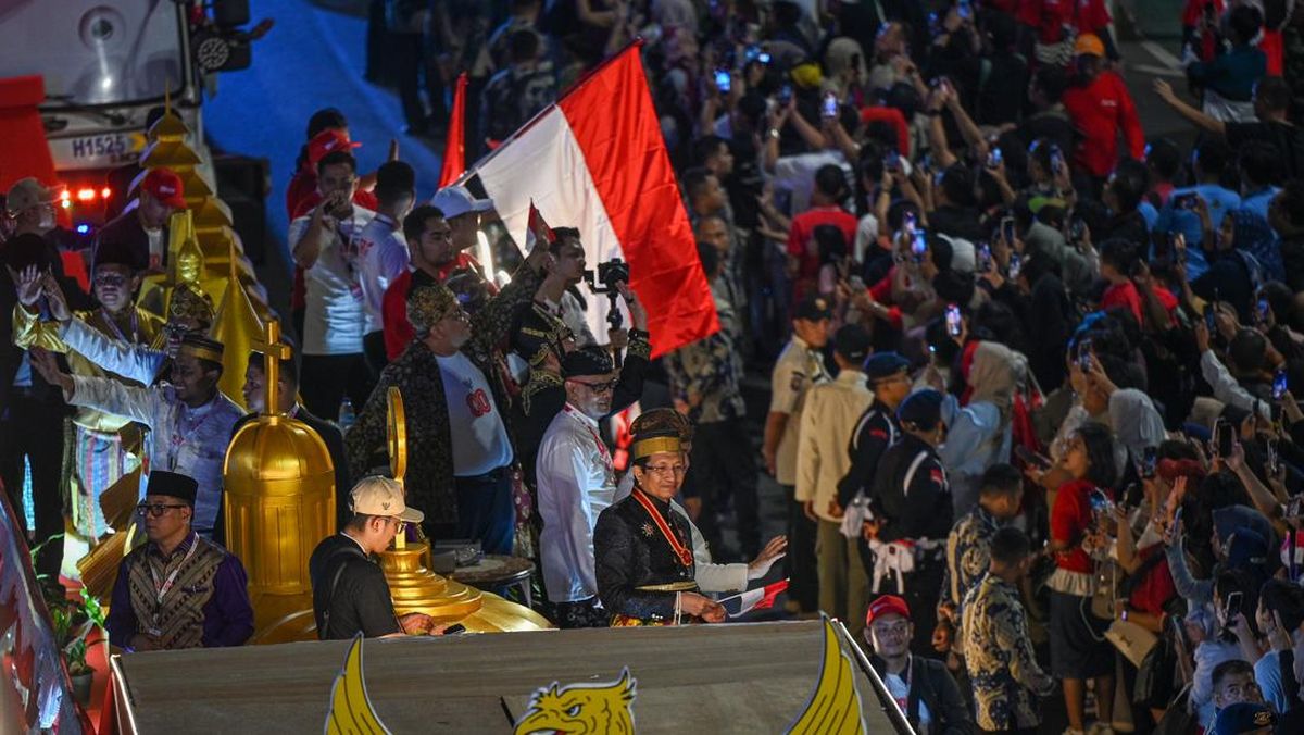 pawai-karnaval-hut-ke-80-ri-1755483137976_169