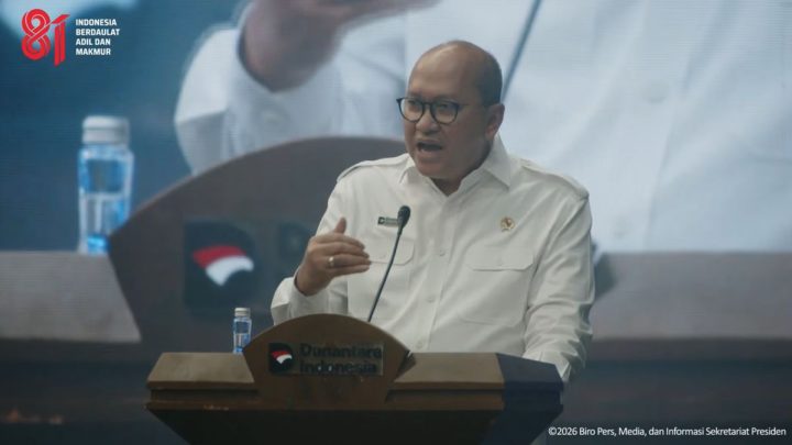 Rosan Ungkap Pangsa Motor Listrik di RI Baru 1 Persen